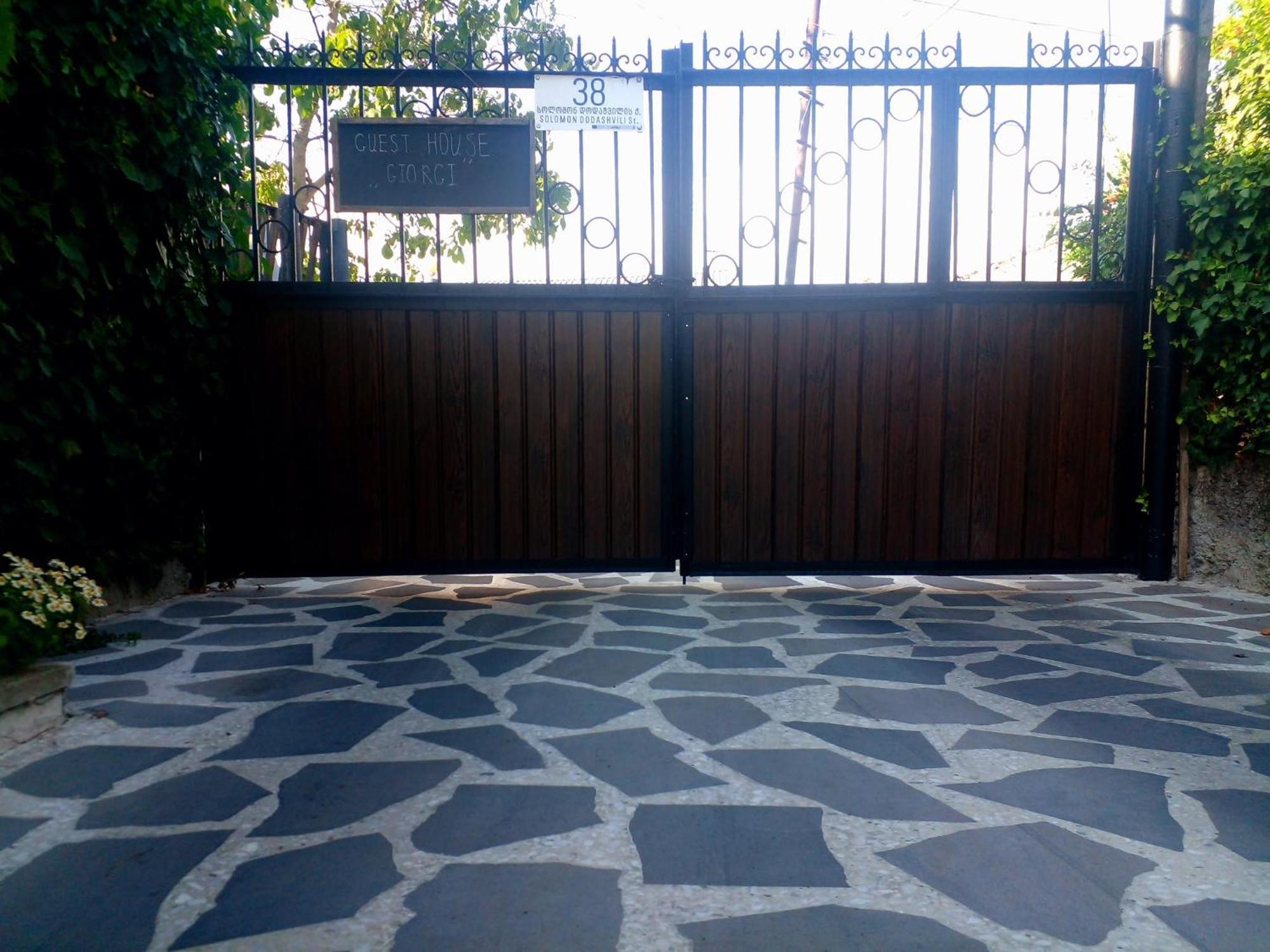 Guesthouse Giorgi Telavi Luaran gambar