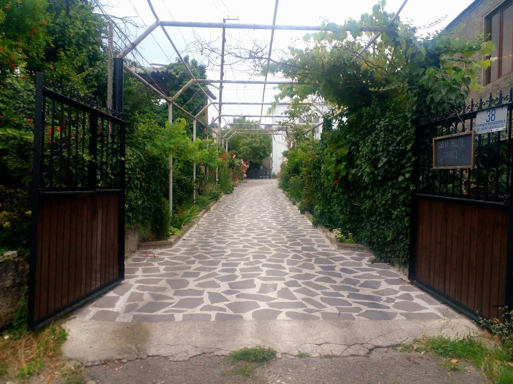 Guesthouse Giorgi Telavi Luaran gambar